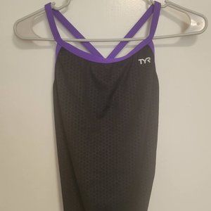 TYR Hexa Diamond Fit One Piece New With Tags Size 38